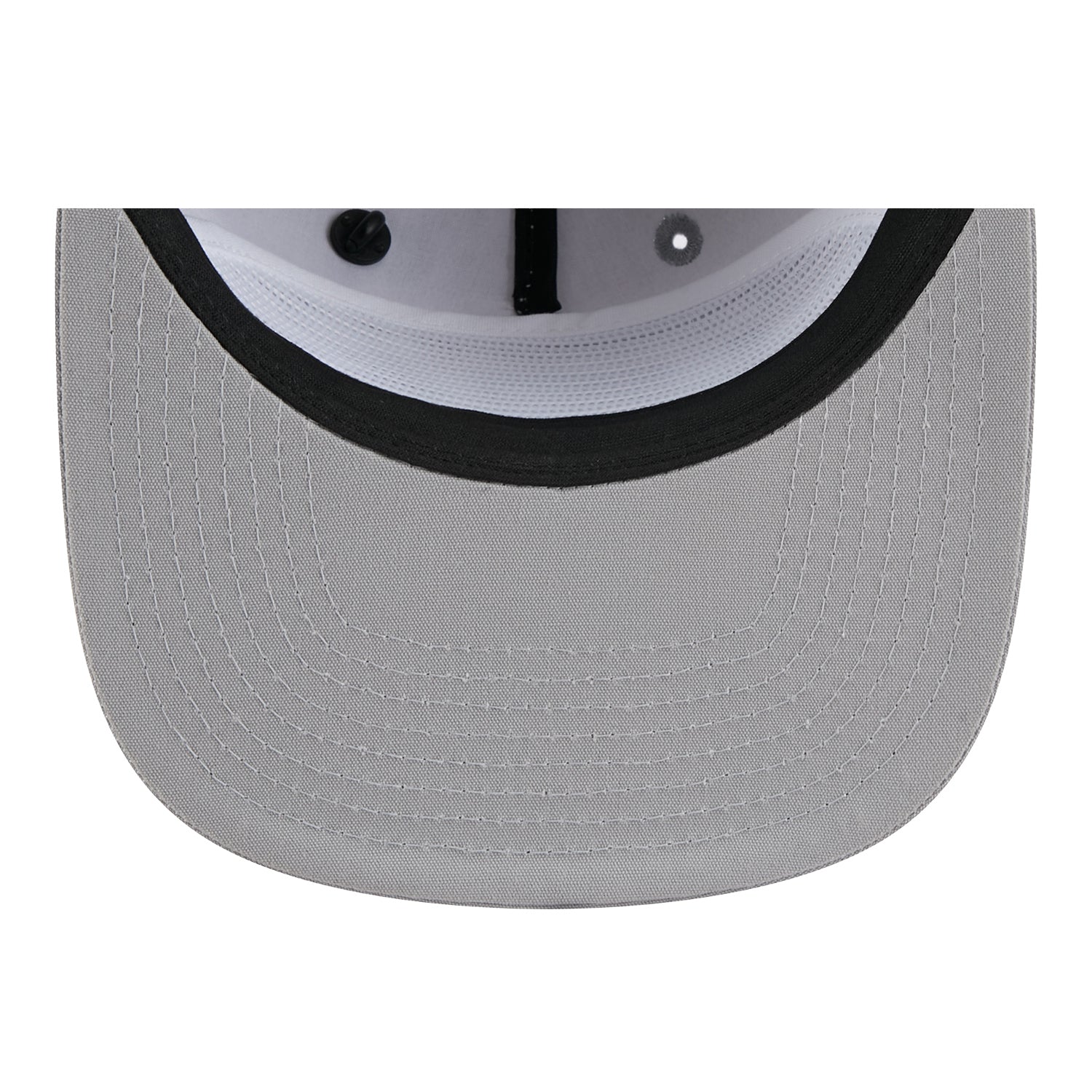 New Era 2025 Ryder Cup Team Uniform Friday Golfer in Light Grey - Image 7